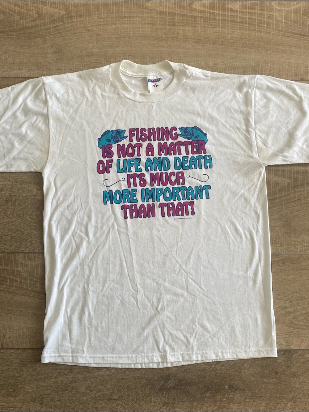 Vintage Funny Fishing shirt - LARGE - 90’s - Jerzees tag